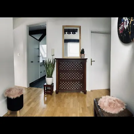 Jz Loft With Parking And Self Check In * לובליאנה