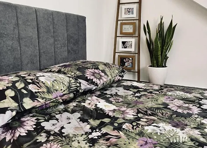 דירה Jz Loft With Parking And Self Check In