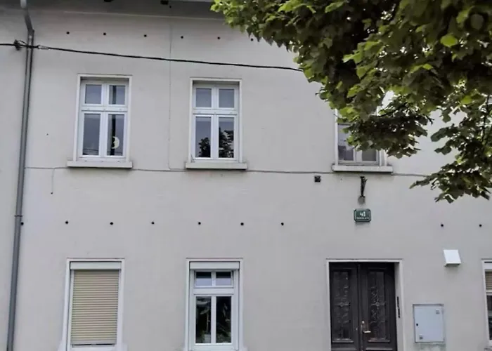 Jz Loft With Parking And Self Check In דירה *